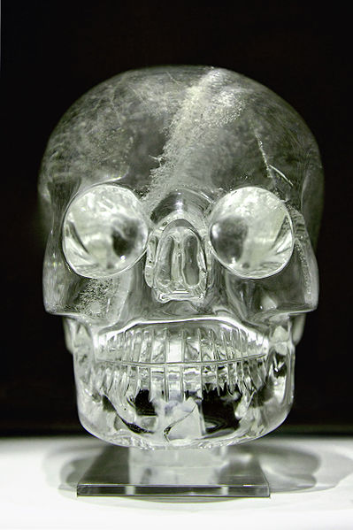 399px-Crystal_skull_british_museum_random9834672